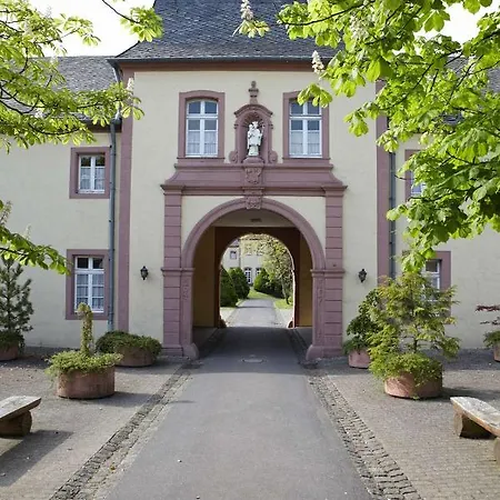 Kloster Steinfeld Gaestehaus Szálloda